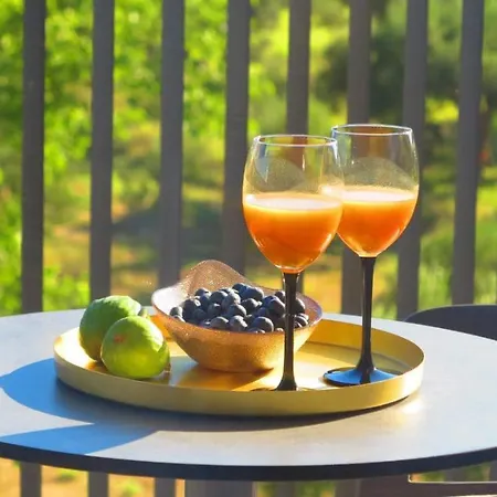 Casari & * スプリト